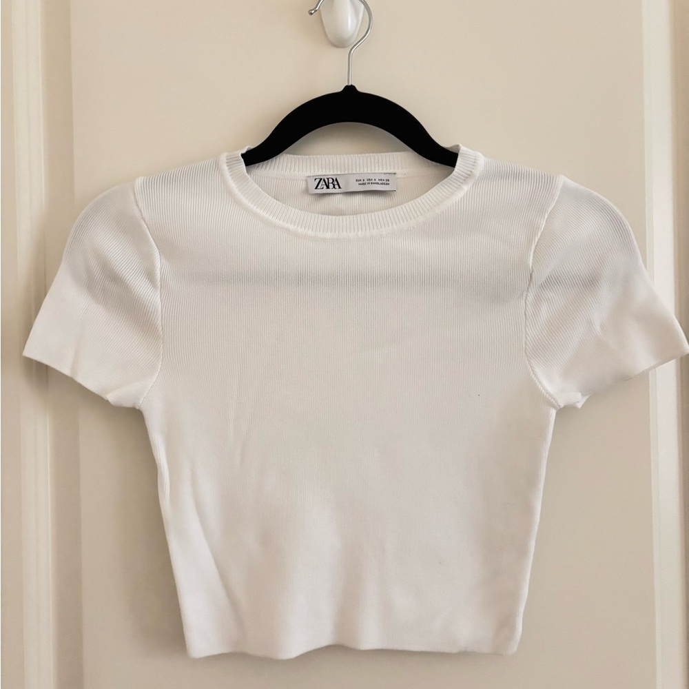 Zara Classic White Ribbed Top